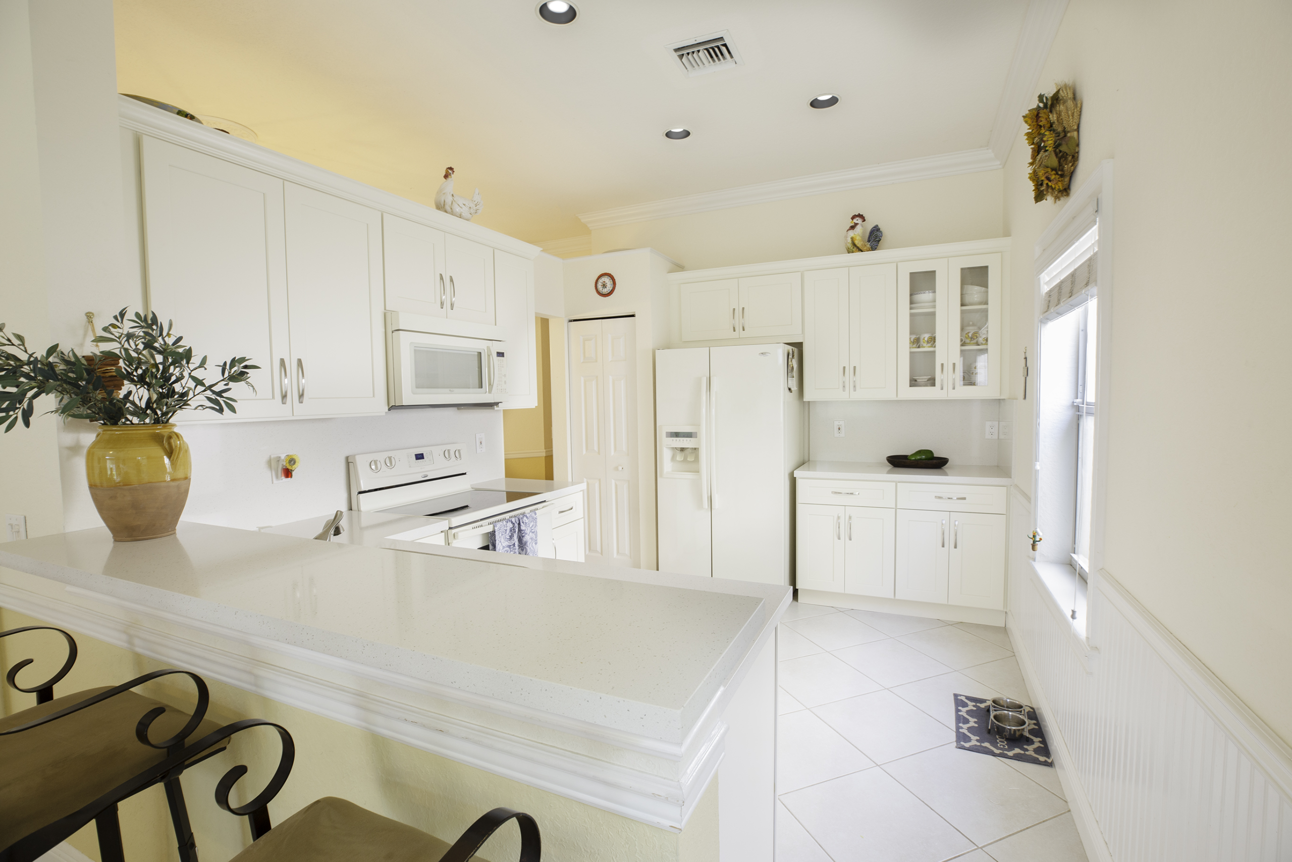 1318 Banyan Way, Weston FL 33327